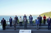 “문 대통령의 G7 정상회의 참석, 대한민국은 선진국”